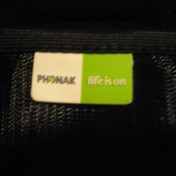 Phonak Hearing Aid Travel Case - Picture 4 of 4